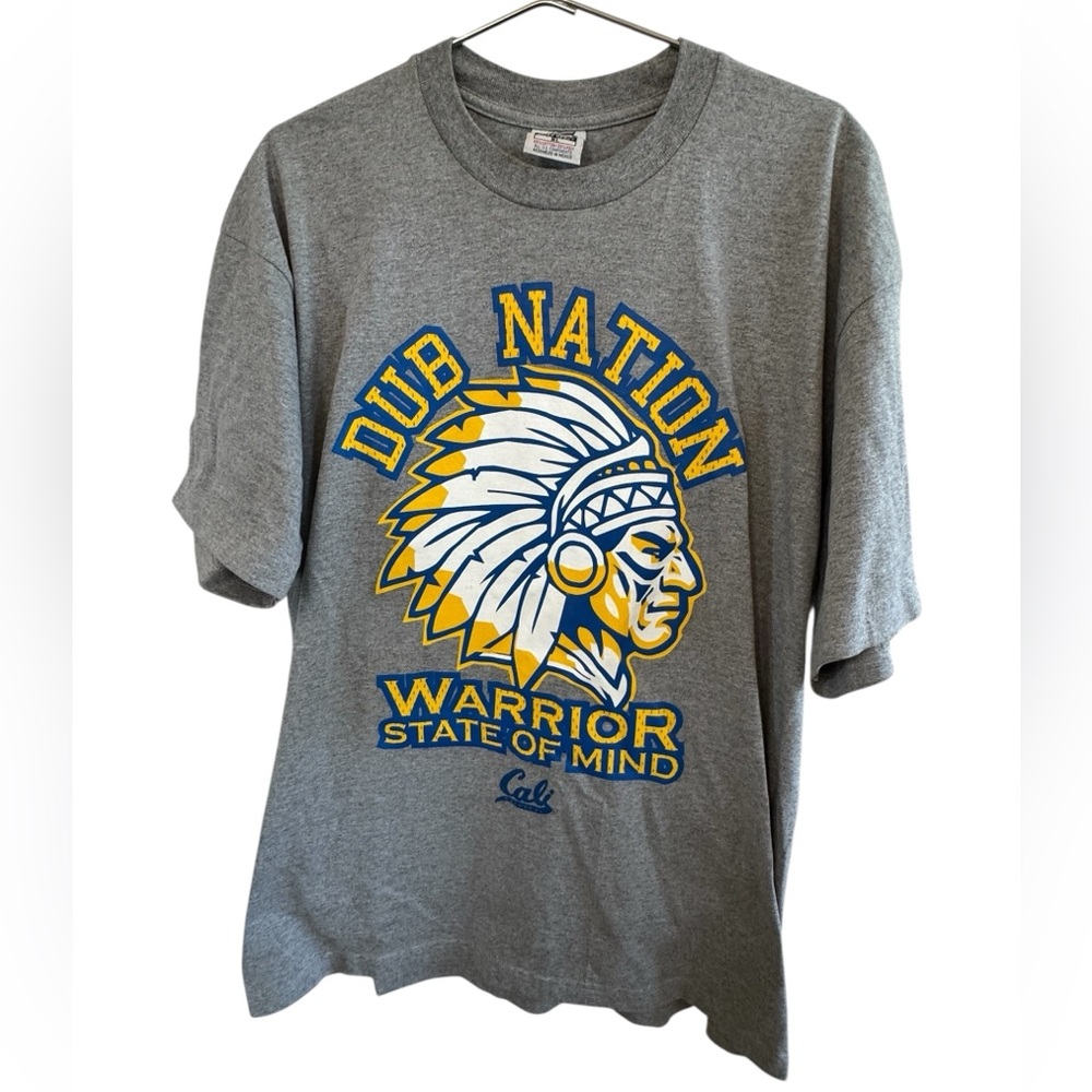 Gray Dub Nation Golden State Warriors NBA Streetwear Chief Men’s XL T-Shirt